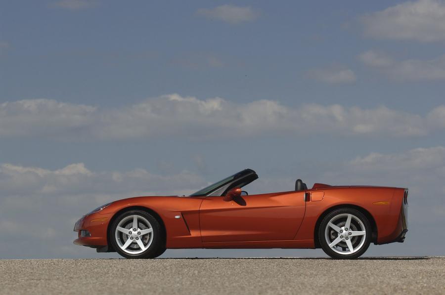  Chevrolet Corvette Convertible 2005 года  (фото 121 из 179)
